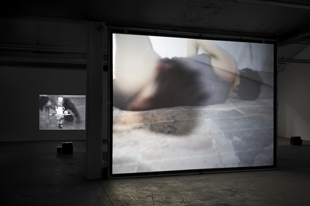 Anna Winteler, Körperarbeit, Ausstellungsansicht Kunsthaus Baselland 2019, Foto: Serge Hasenböhler